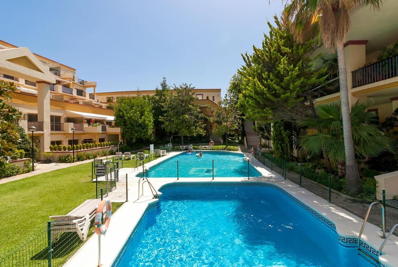 Oleholidays 226 Romana Playa Primera Linea De Mar Marbella Ngoại thất bức ảnh