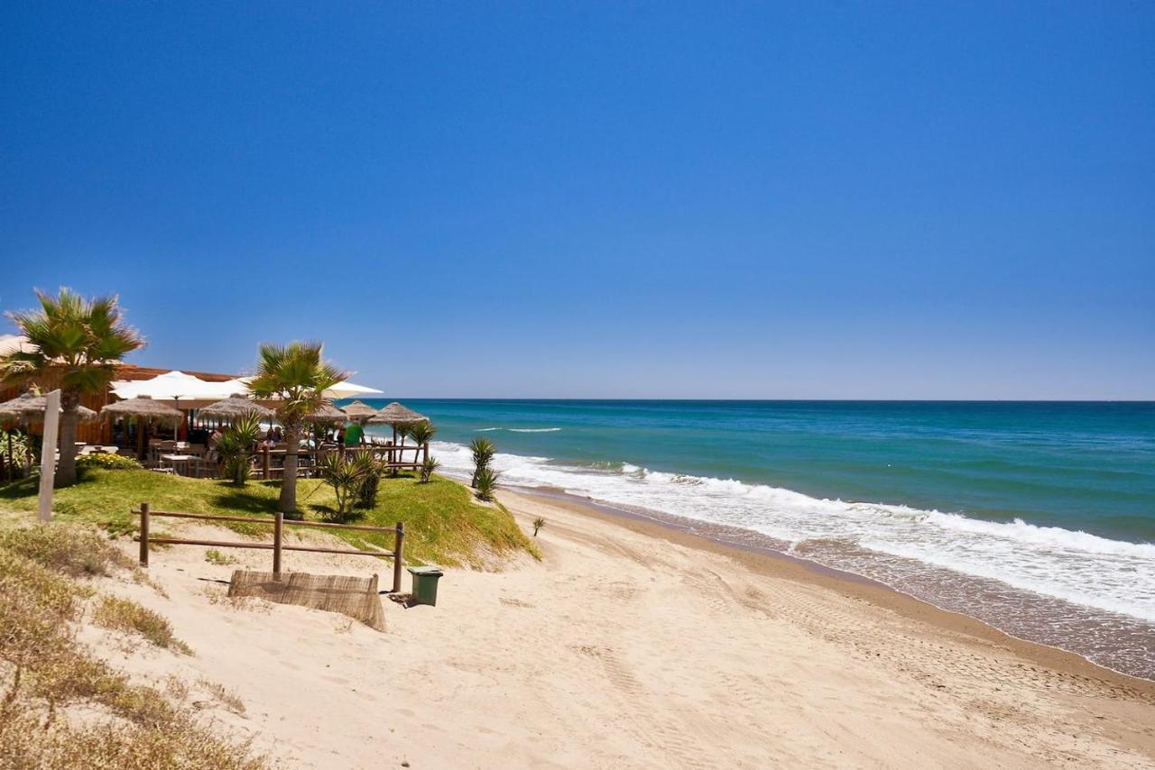 Oleholidays 226 Romana Playa Primera Linea De Mar Marbella Ngoại thất bức ảnh
